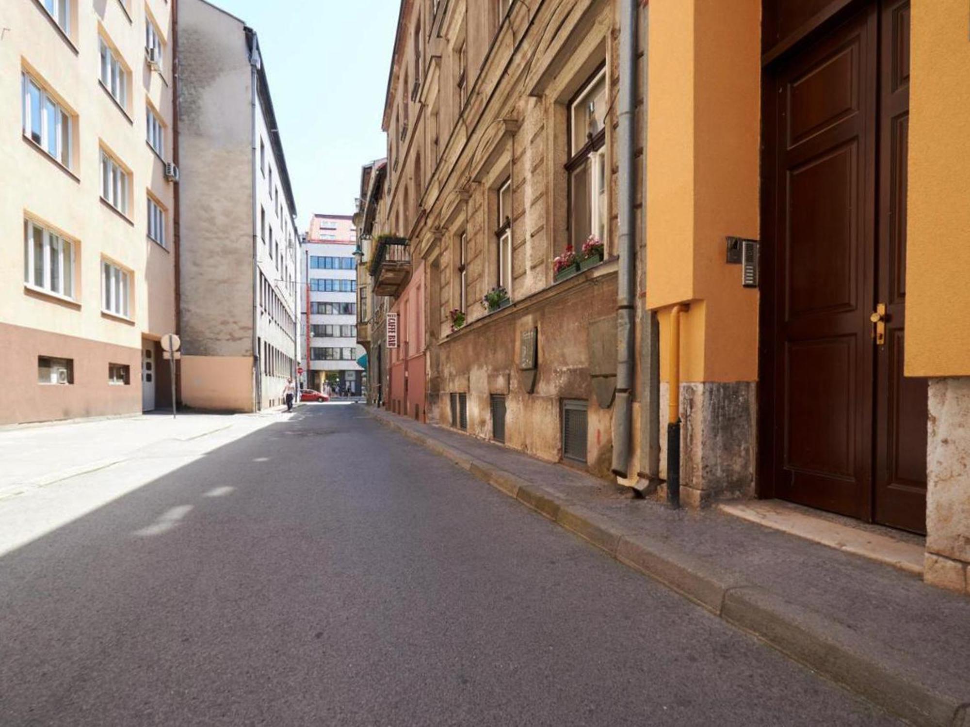 Central Inn Apartments サラエヴォ エクステリア 写真