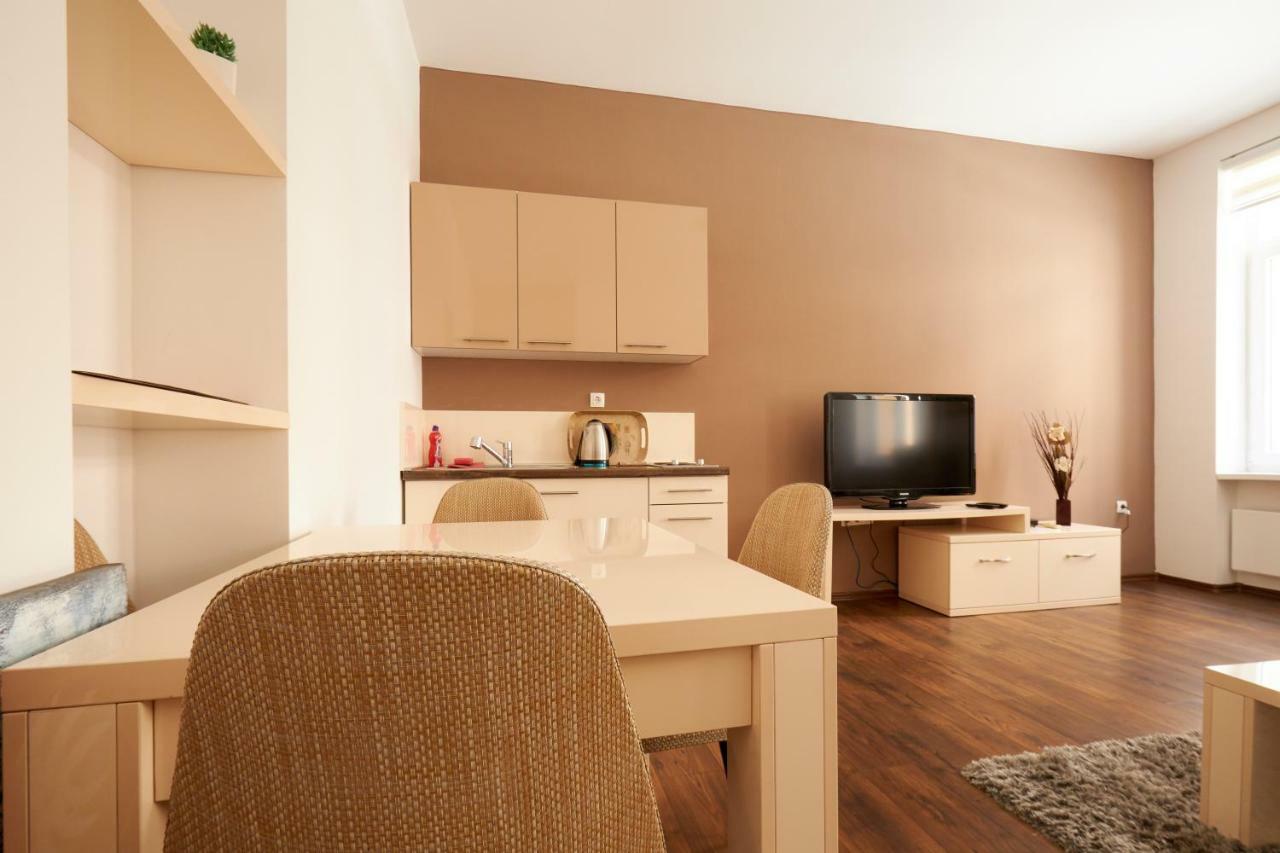 Central Inn Apartments サラエヴォ エクステリア 写真